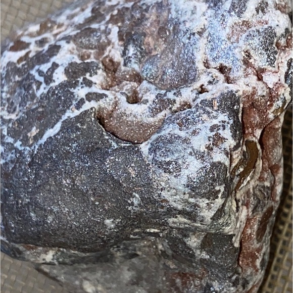 2 Beautiful Decorative Aquarium, Terrarium, Beneficial Bacteria 🦠 Natural Rocks - Picture 13 of 16